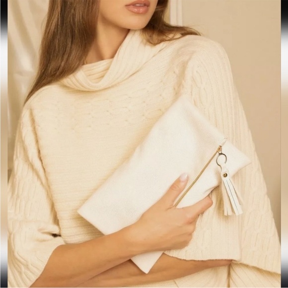 Rachel  Miriam Eve Vegan Leather Clutch - Picture 1 of 5